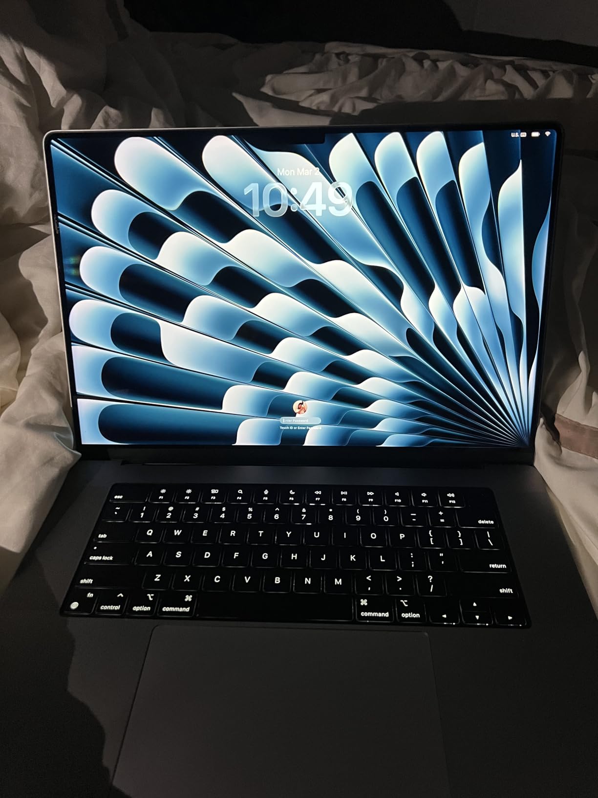 Apple M1 Pro 16-inch customer photo 2