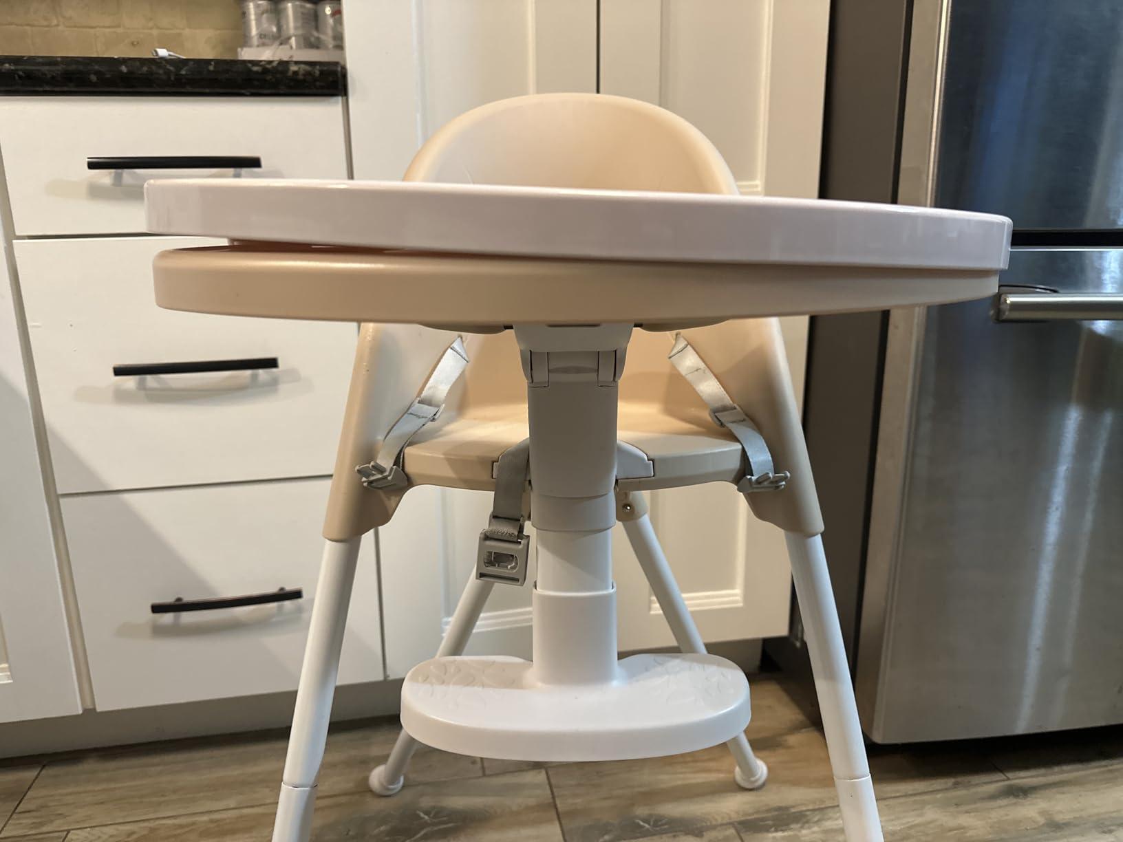 Mallify Foldable High Chair, Space-Saving Portable Baby High Chair with Removable Double Tray, Modern Convertible Baby Feeding Chair, Lightweight, Easy to Clean, Gray customer photo 1