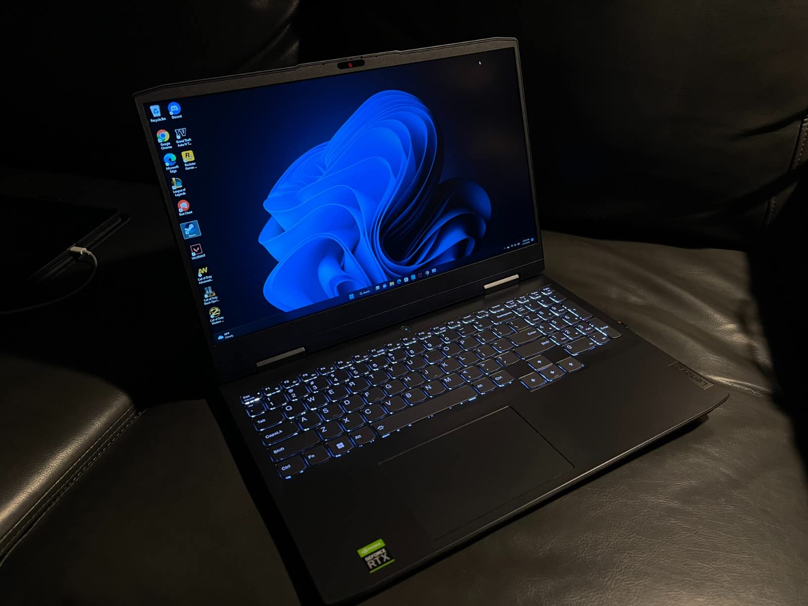 Lenovo IdeaPad Gaming 3i customer photo 2