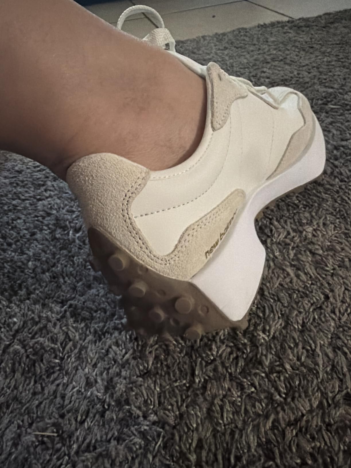 New Balance Women's 327 customer photo 2