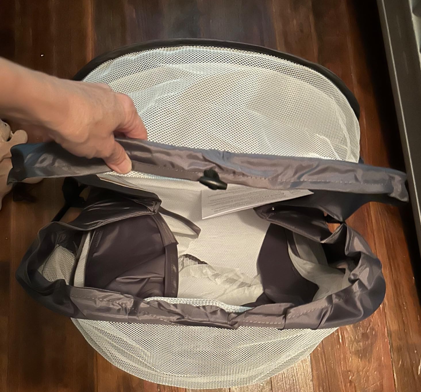 Soobaby Portable Travel Pod with Mosquito Net and Sunshade Canopy,Lightweight Washable,Gray customer photo 2