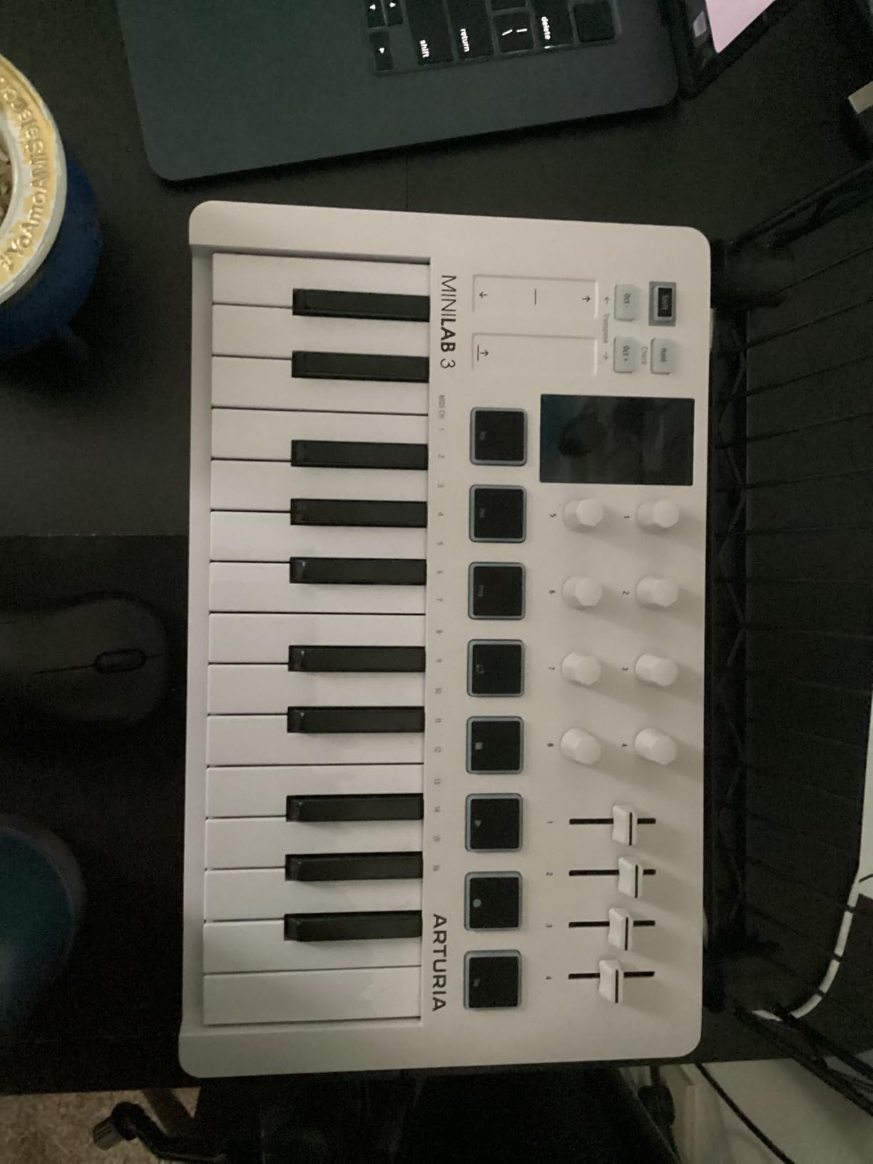 Arturia MiniLab 3 Universal MIDI Controller, Deep Black customer photo 2