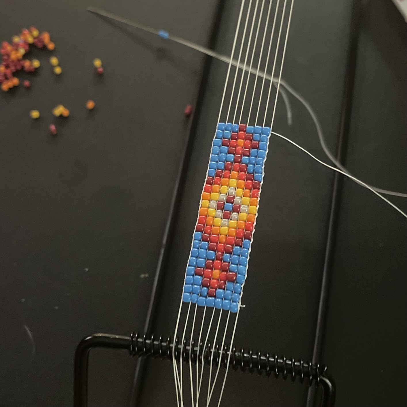 Jexine Bead Loom Kit for Adults 24000 Pc 48 Color 2mm Glass Seed Beads customer photo 1