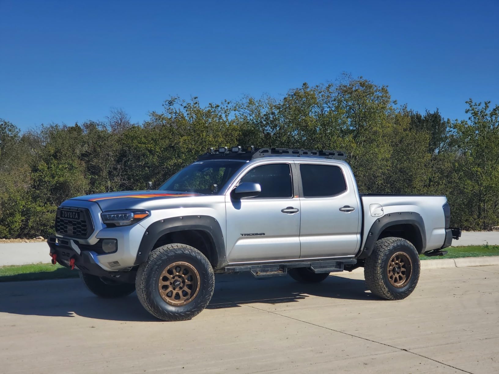 RockTrix RT111 18 inch Wheel Compatible with Toyota 2001+ Tacoma, 6x5.5