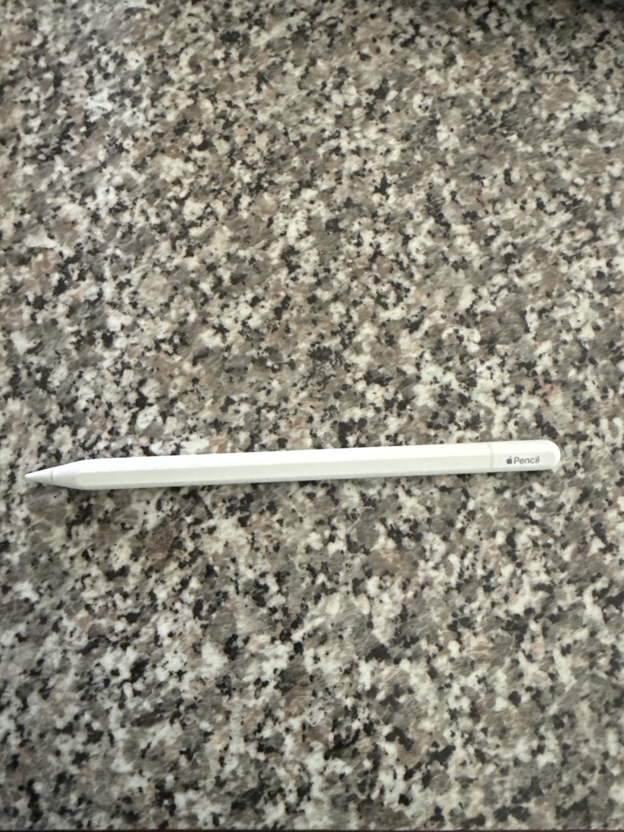Apple Pencil USB-C customer photo 1