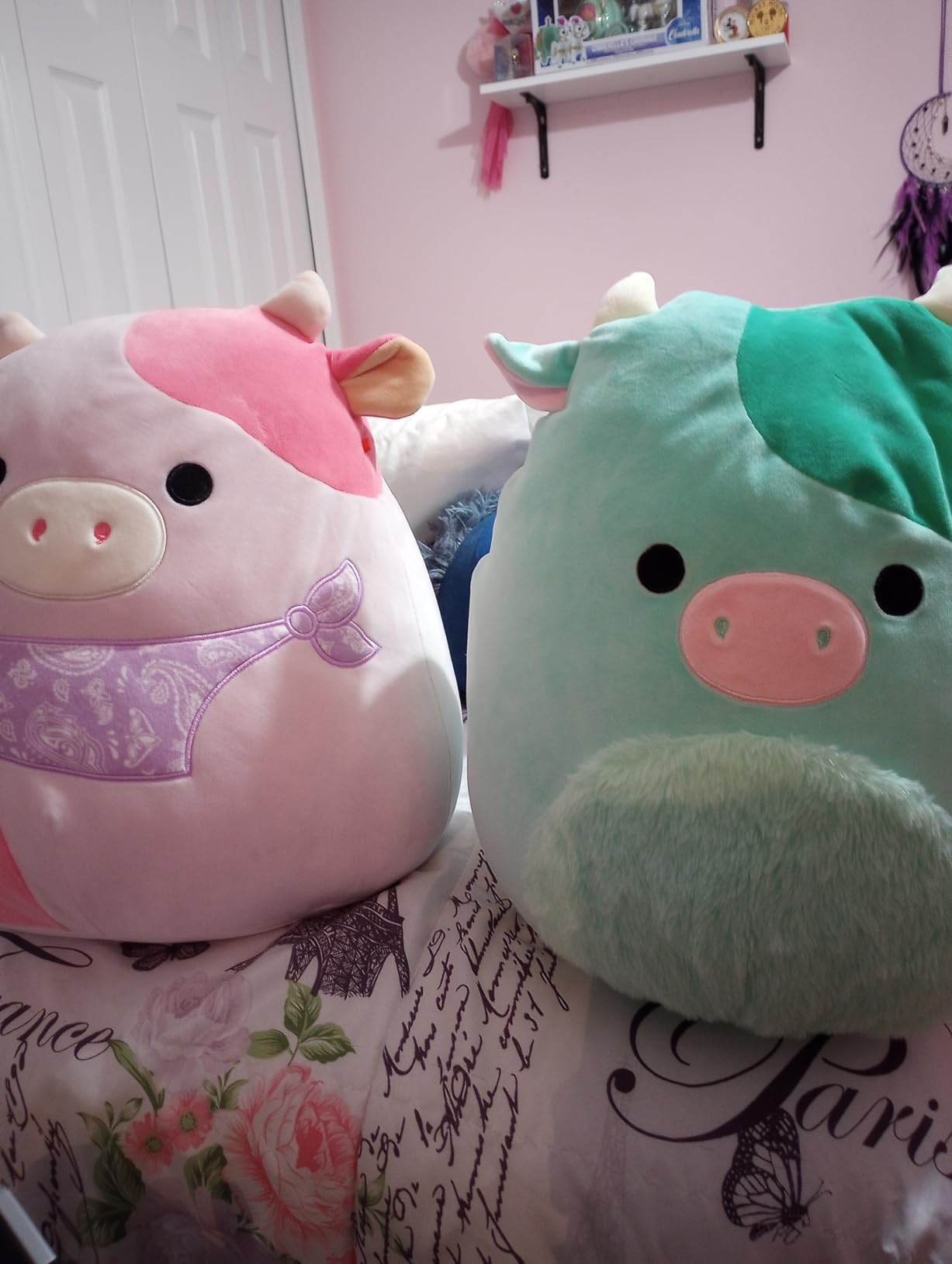 Squishmallows Lilaz Peach Cow customer photo 2
