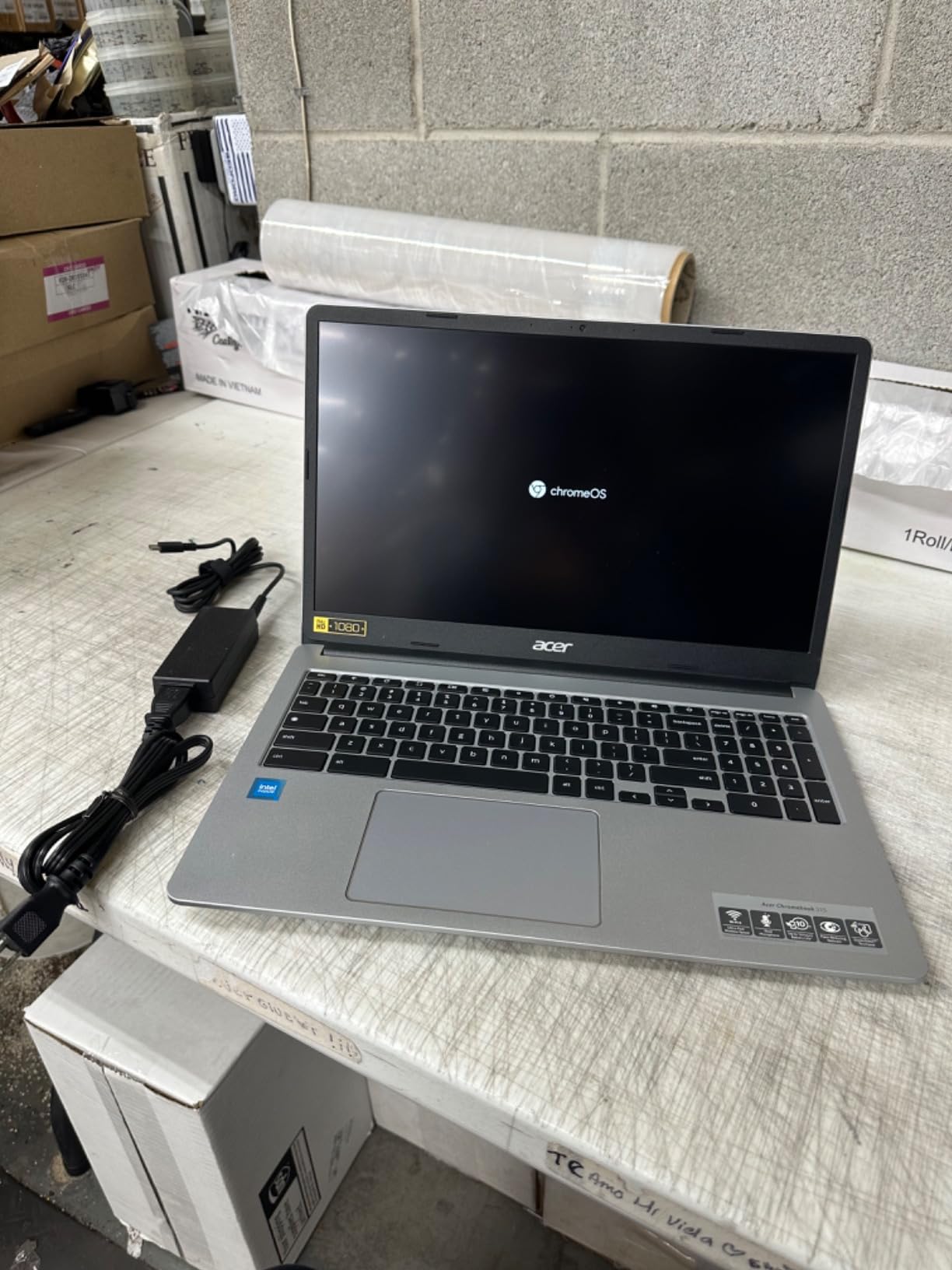 Acer Chromebook 15 Renewed customer photo 2