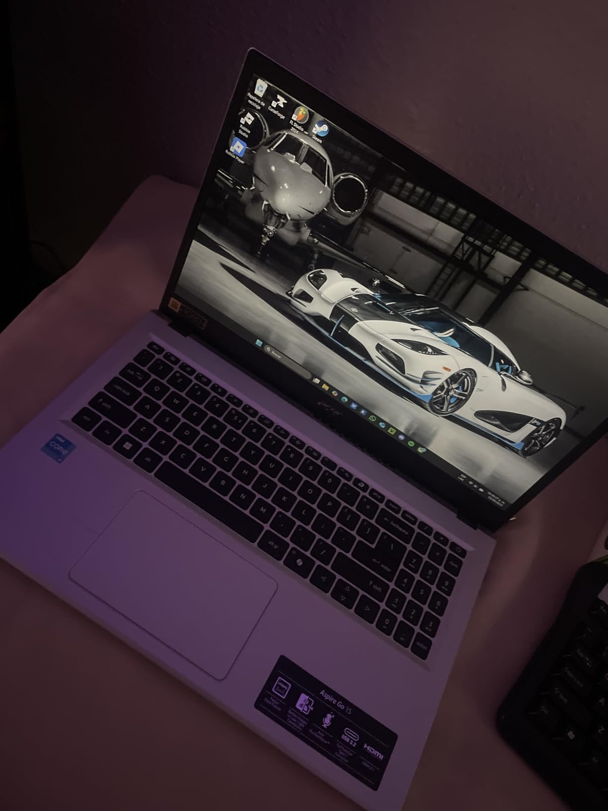Acer Aspire Go 15 customer photo 2