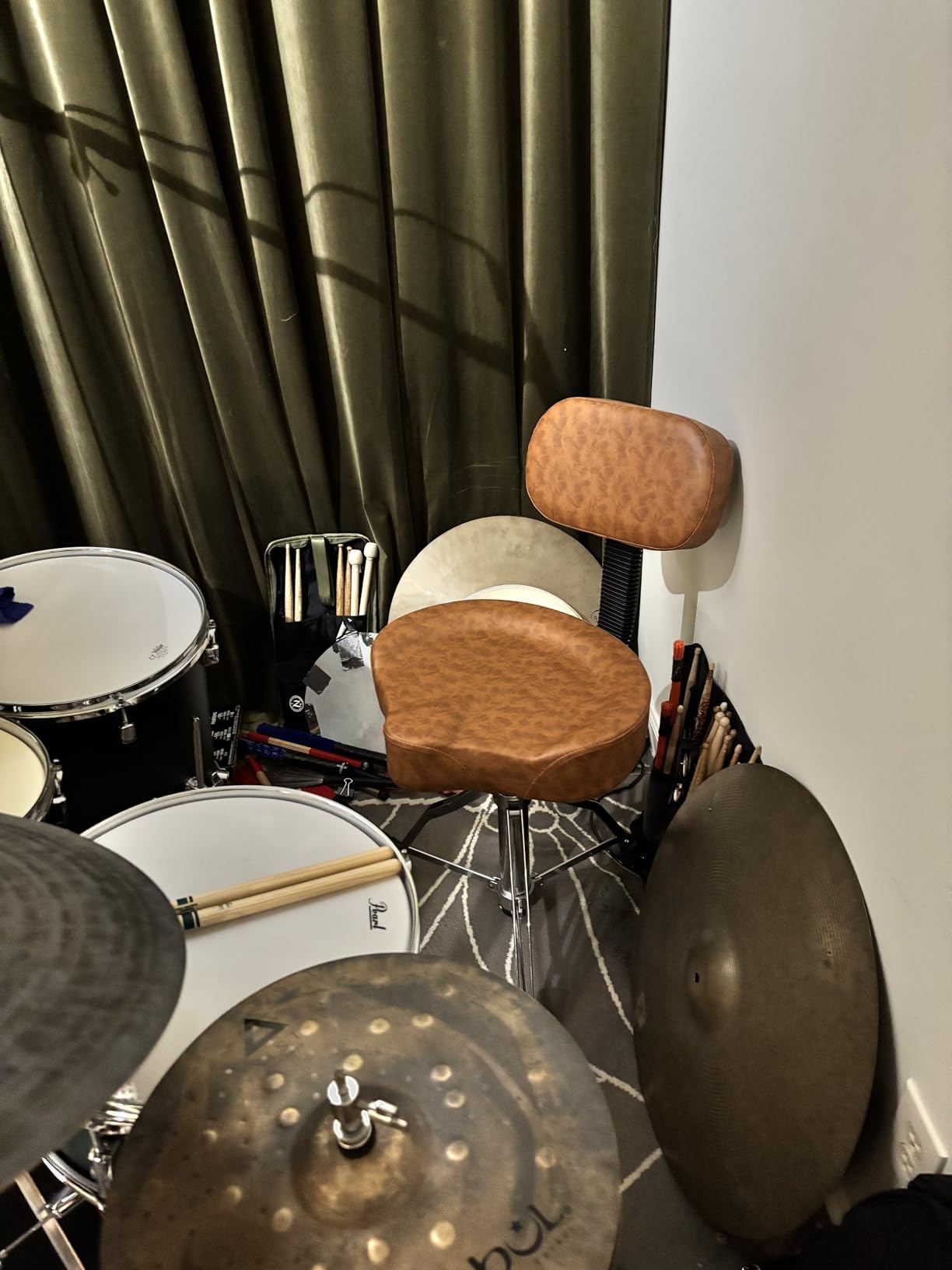 Ktaxon Drum Throne with Backrest with a Pair of Drum Sticks, Matte Black customer photo 1
