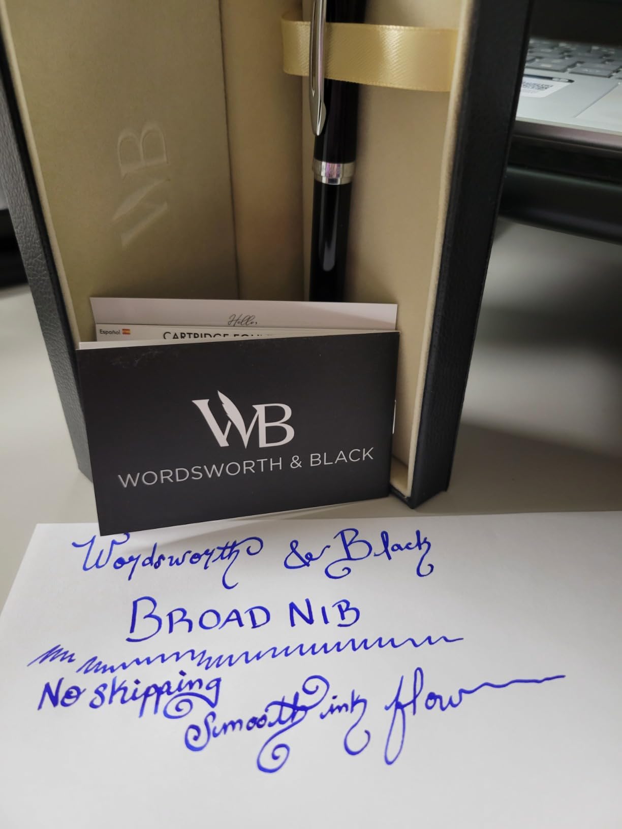 Wordsworth & Black Luxury Fountain Pen Set for Writing, Broad Nib, Black customer photo 2