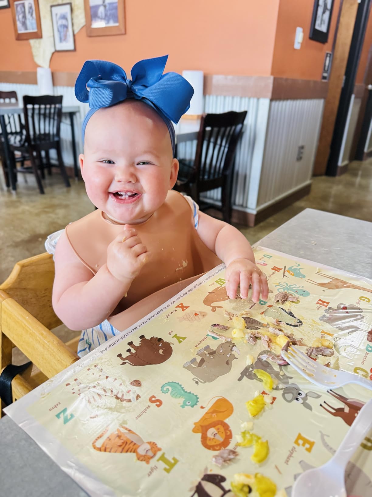 Eascrozn Silicone Bibs for Babies Toddler Set of 3, BPA Free customer photo 1