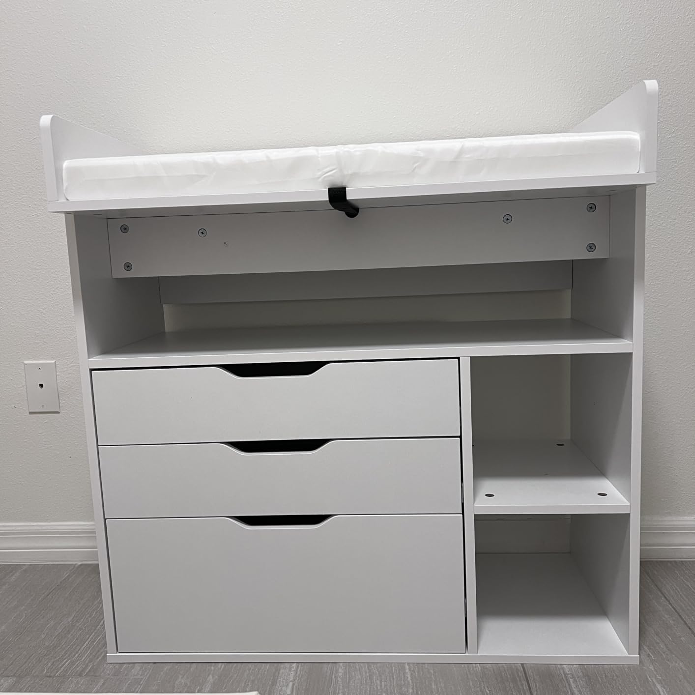 Pipleo Baby Changing Table Dresser with 3 Drawers and 3 Storage Shelves, Can be Used as a Baby Dresser with Changing Table Top, a Baby Changing Station, a Wood Diaper Changing Station (White) customer photo 1