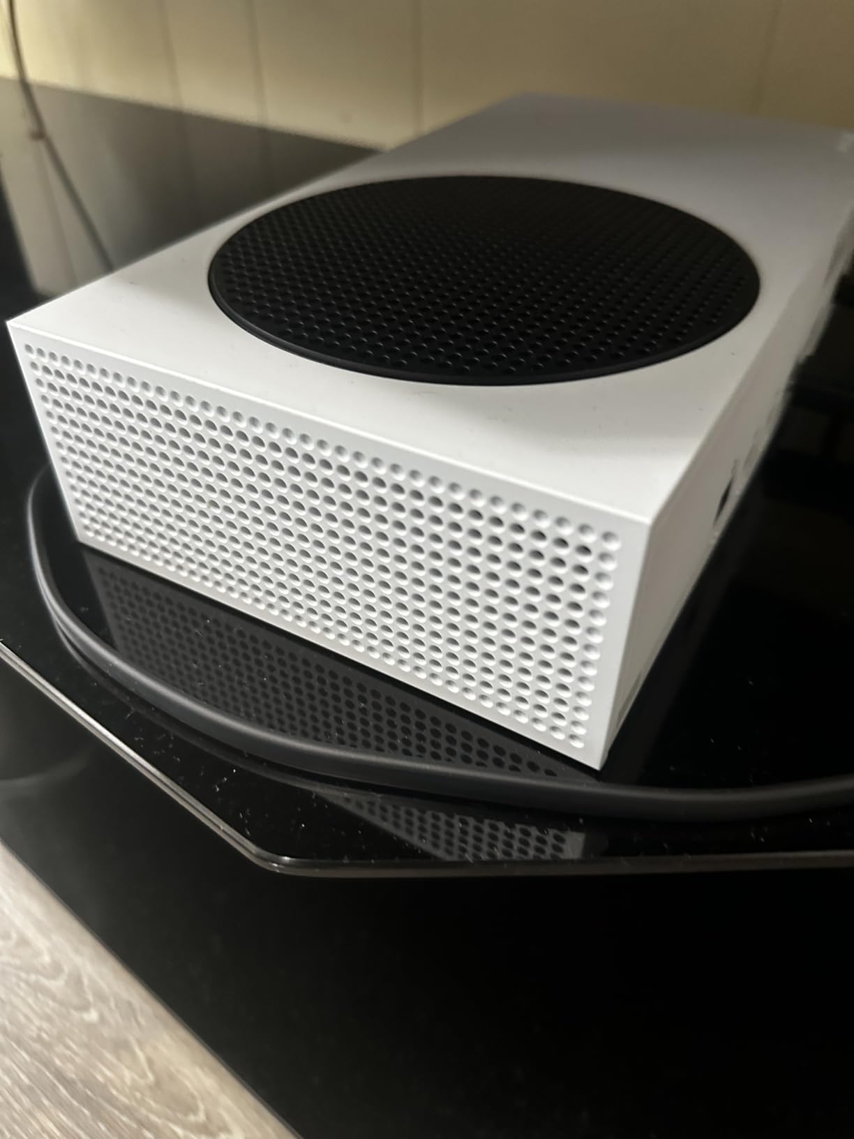 Xbox Series S | Digital Gaming Console | 512GB SSD customer photo 1