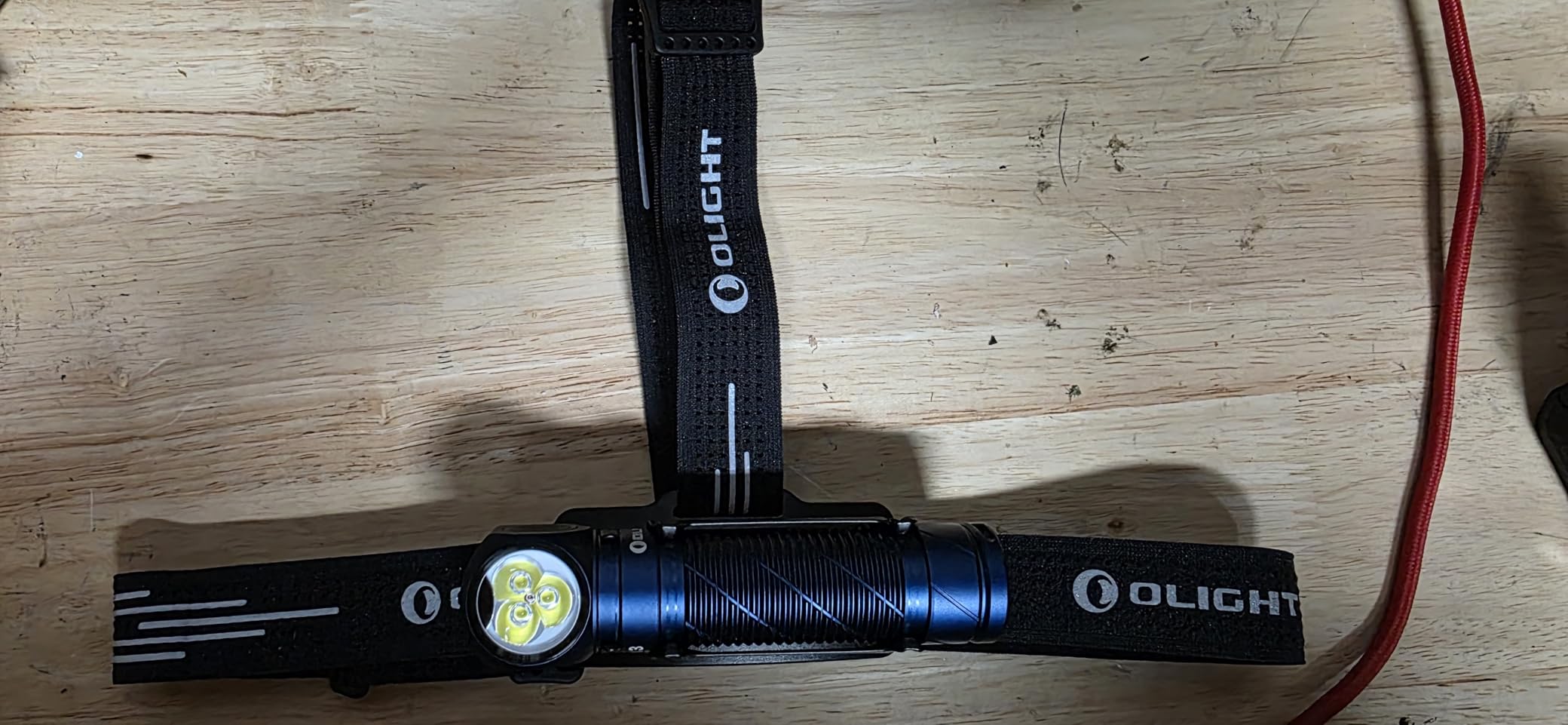 OLIGHT Perun 3 Headlamp Rechargeable, Red Light, Waterproof, Black customer photo 2