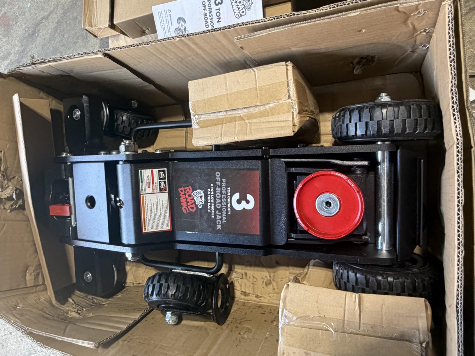 ROAD DAWG 3 Ton Big Wheel Off-Road Jack, Professional Aluminum and Steel Racing Floor Jack with Dual Pistons Quick Lift Pump, Lift for Trucks, SUVs, ATVs Off road Vehicles,6000lb Capacity, AT830006XDL customer photo 1
