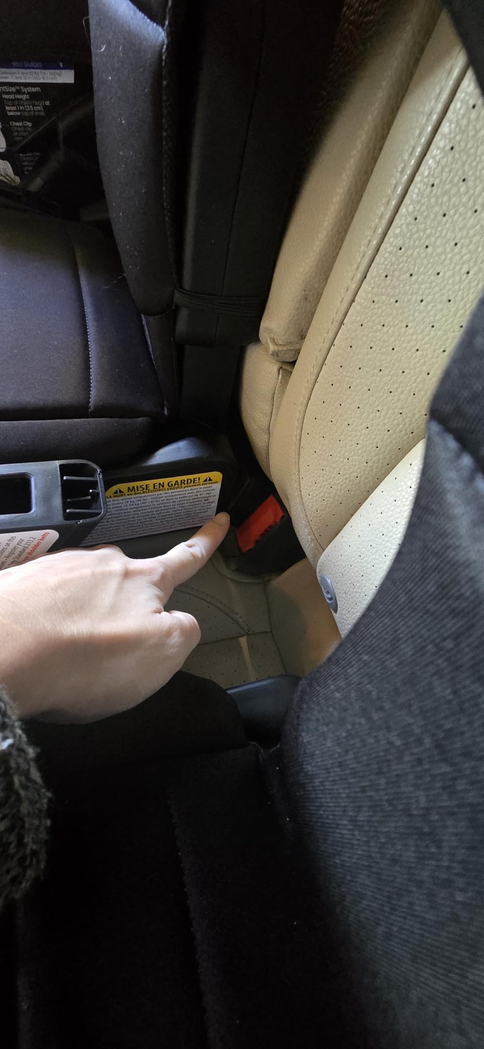 Diono Connect3 R 2-in-1 High Back Booster, Slim Fit 3-Across in Many Mid-Sized Sedans and SUVs, for Children from 40-120 lbs., Lightweight with Cupholder, Blue Razz Ice customer photo 2