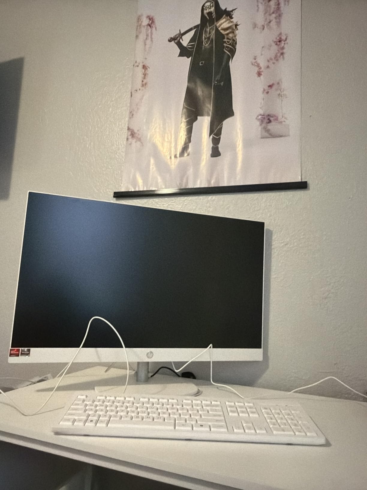 HP 27 All-in-One customer photo 1