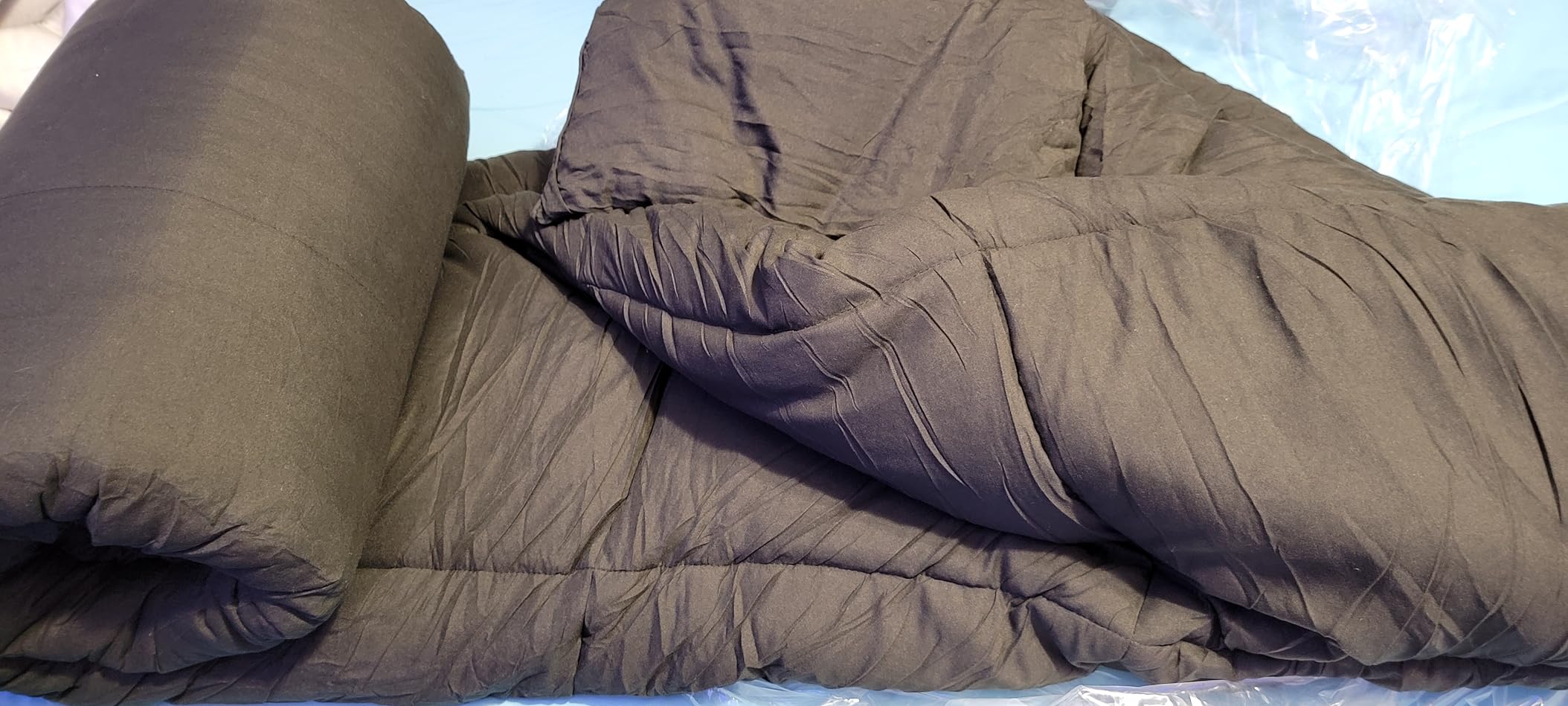 HomeSmart Queen Size Weighted Comforter 20 lbs, Light Calming Pressure customer photo 2