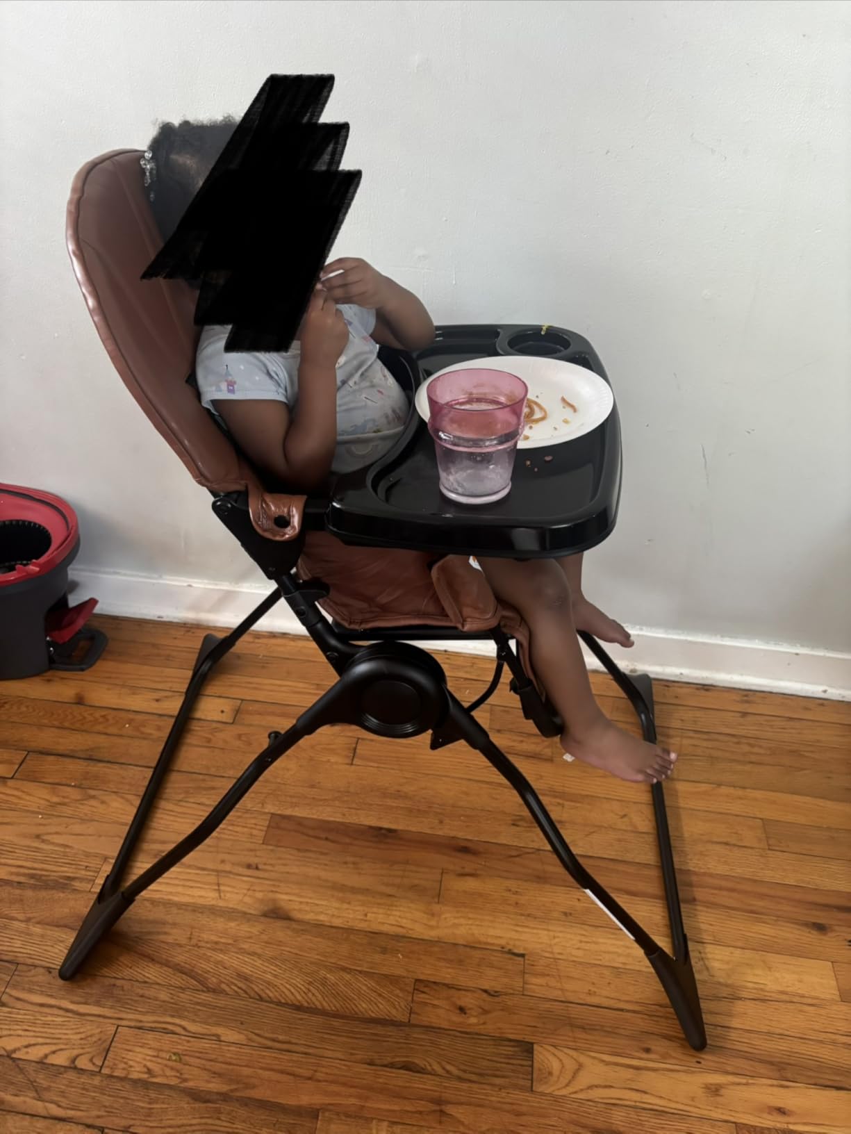 Dream On Me Snack and Stow Highchair | Adjustable Feeding Chair with Removable Tray, Lightweight, Foldable Design, Easy to Clean, Perfect for Toddlers & Infants customer photo 1