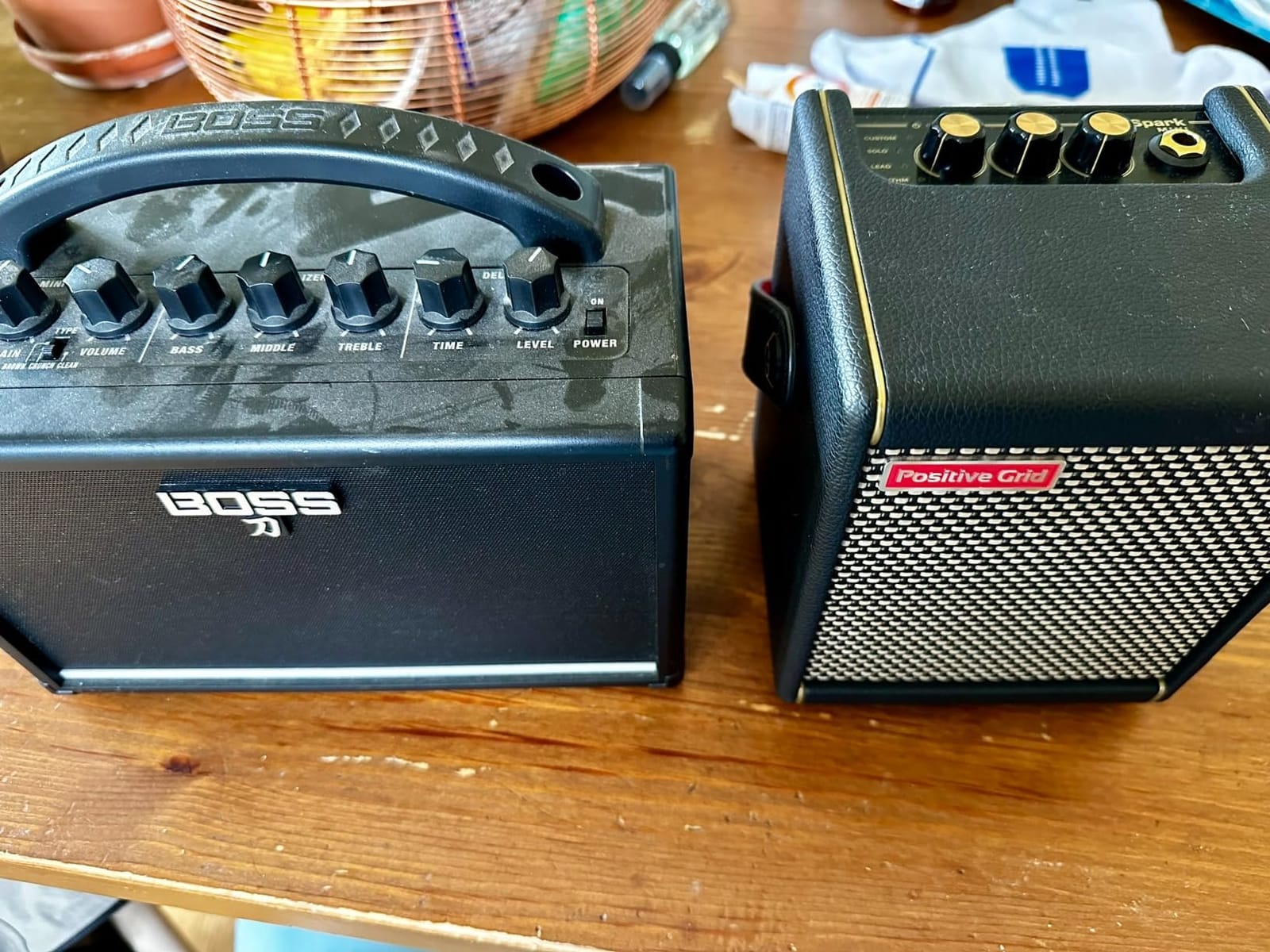 Positive Grid Spark MINI Vai 10W Portable Smart Amp, Designed by Steve Vai customer photo 1