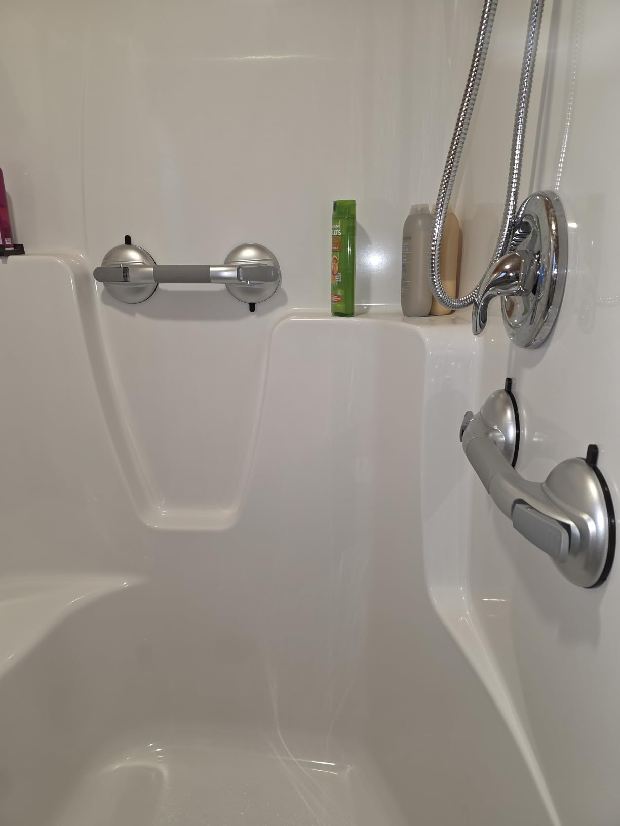 TAILI Shower Grab Bars,Suction Shower Handles,Upgraded,330lbs,2 Pack,Silver customer photo 1