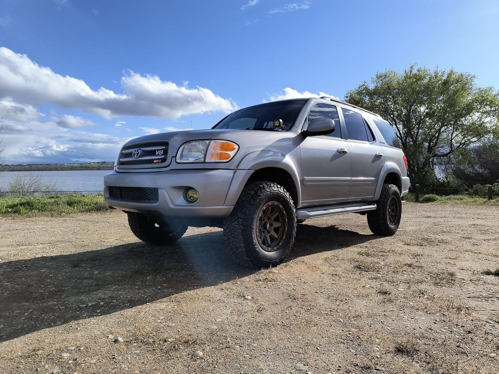 RockTrix RT116 18 Inch Wheel 18x9 6x139.7 6x5.5, 12mm Offset, 106.1mm Bore customer photo 2