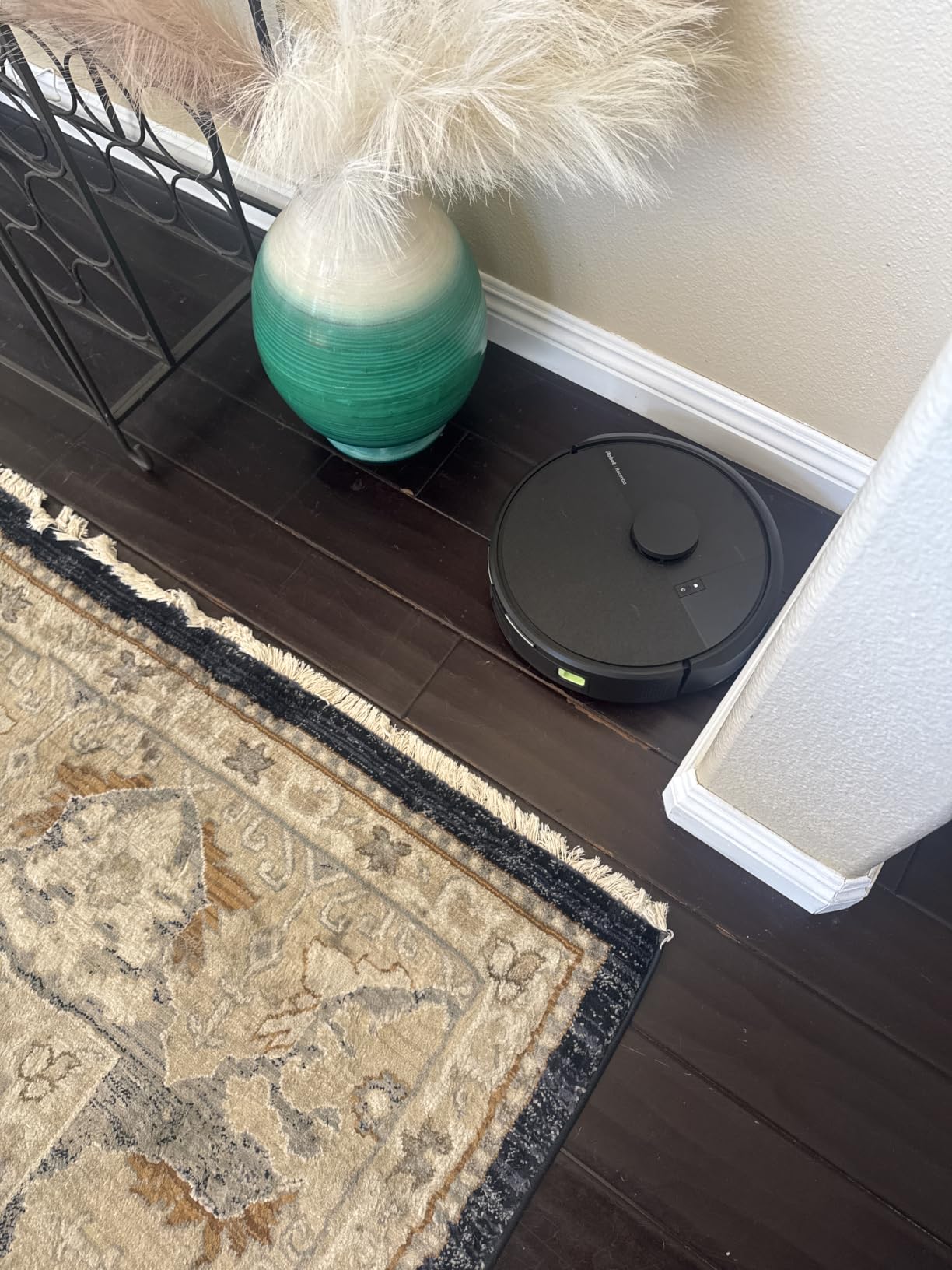 Roomba 105 AutoEmpty customer photo 1