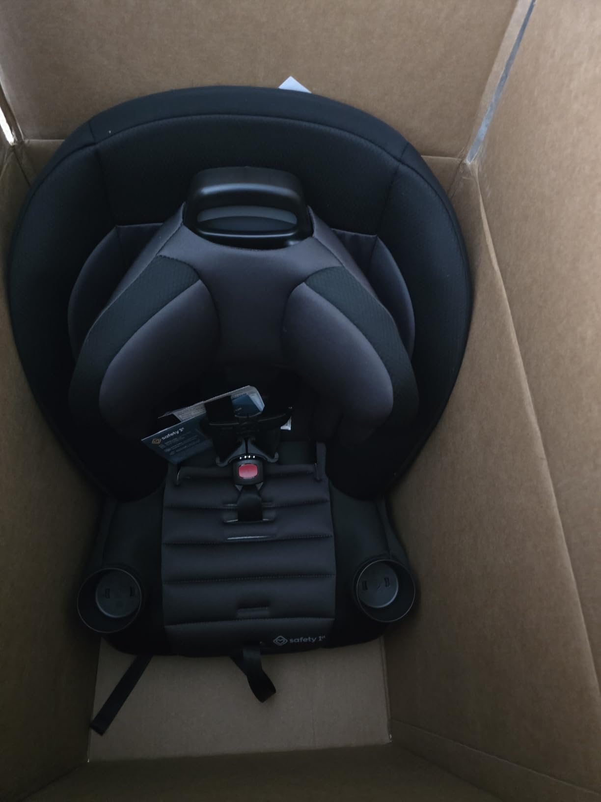 Safety 1st Ellaris 3-in-1 Convertible Car Seat, Slim Fit Design, Rear & Forward-Facing, 5-Position Headrest, Travel-Friendly with Machine-Washable Seat Pad, Peacock Blue customer photo 1