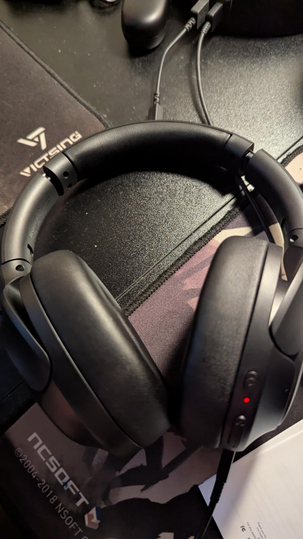 TOZO Hybrid Active Noise Cancelling Headphones, Hi Res Audio customer photo 1