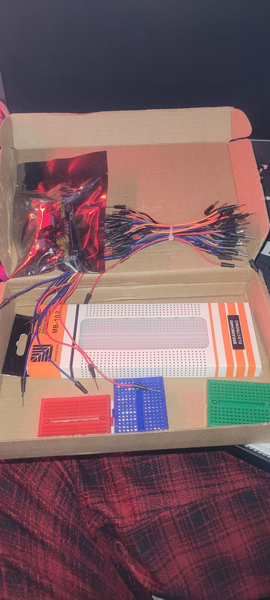 Breadboard Kit with Flexible Wires & 9V DC Adapter for Arduino, IoT & STEM customer photo 1