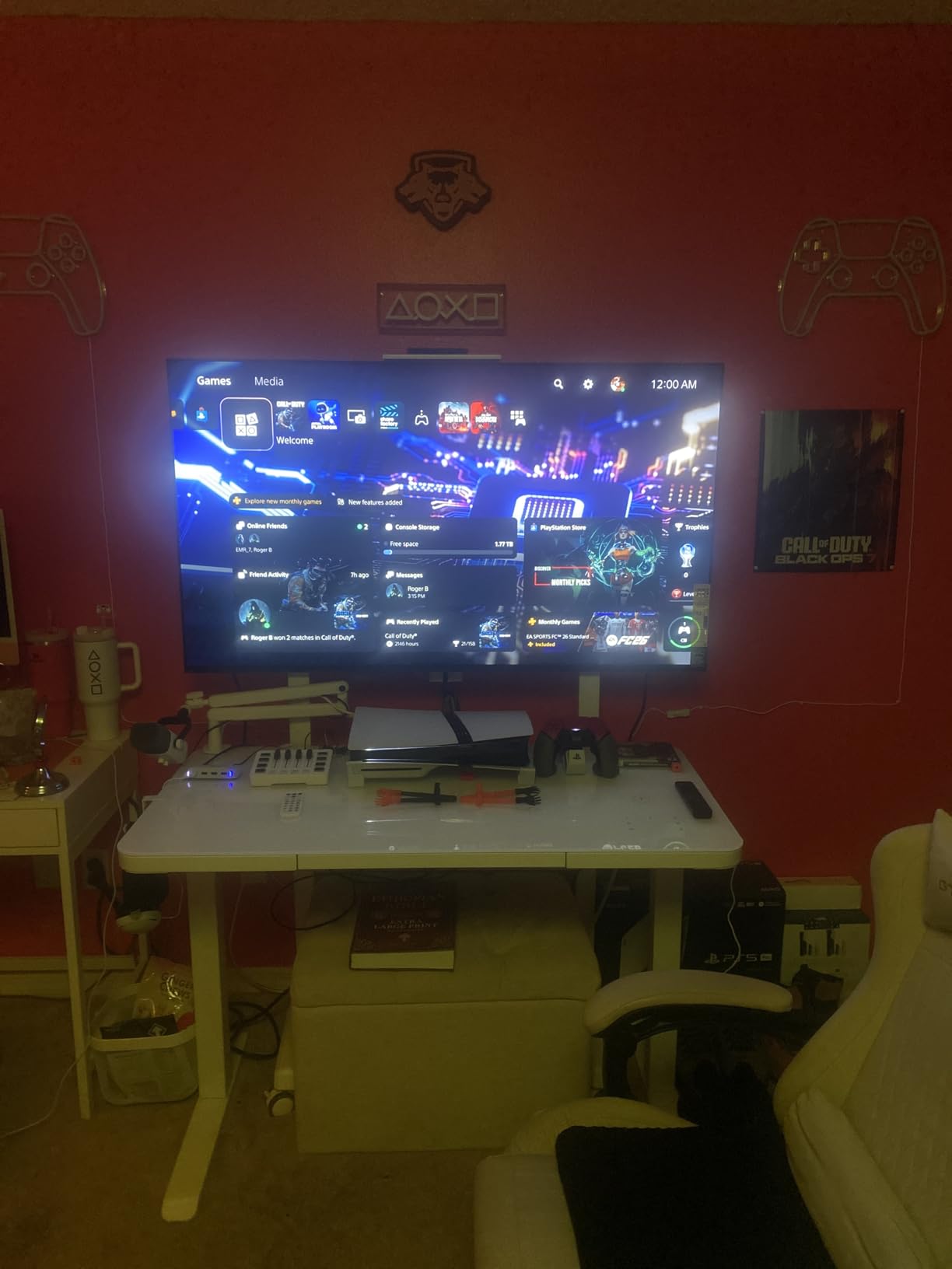 Sony XR8B 77-Inch customer photo 2
