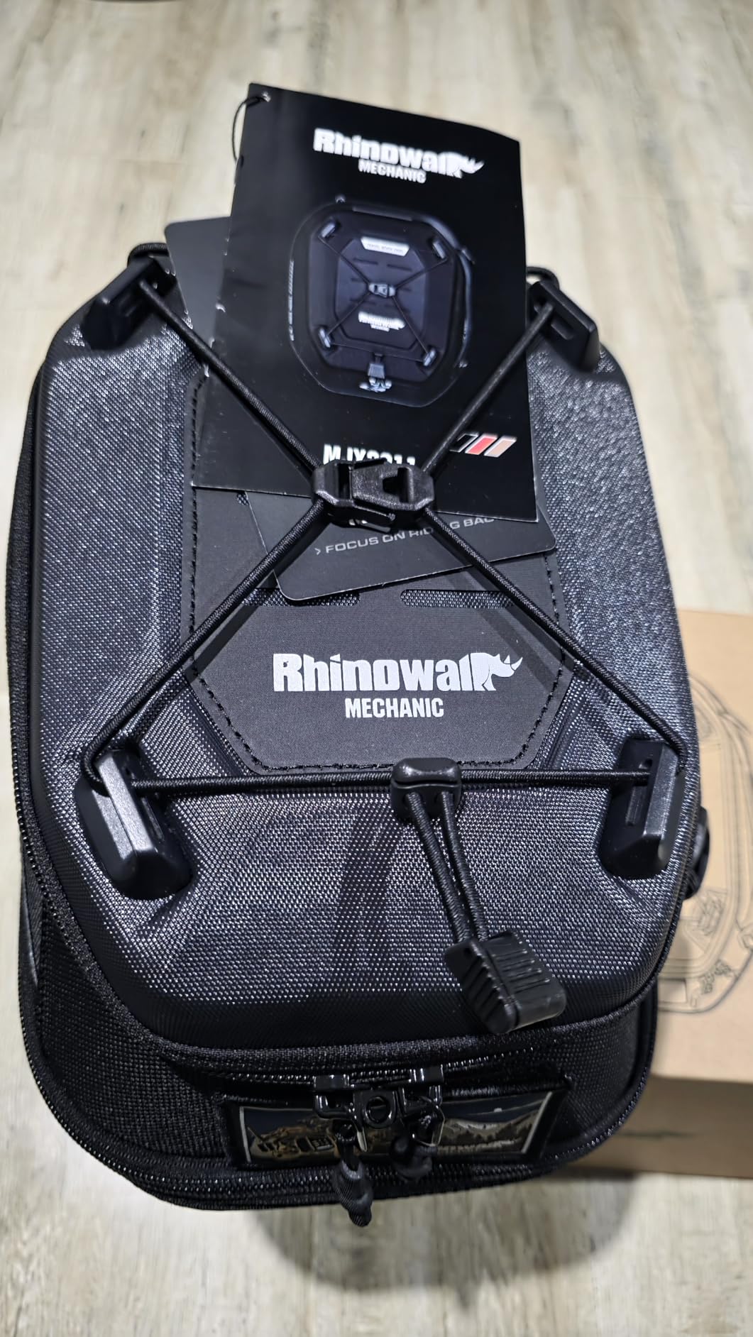 Rhinowalk Motorcycle Tank Bag 5L-6.5L with Strong Magnetic Quick Release Magnetic Tank Bag with Rain Cover fits Harley Davidson, Indian, Honda, Yamaha, Suzuki and More-Brown customer photo 2