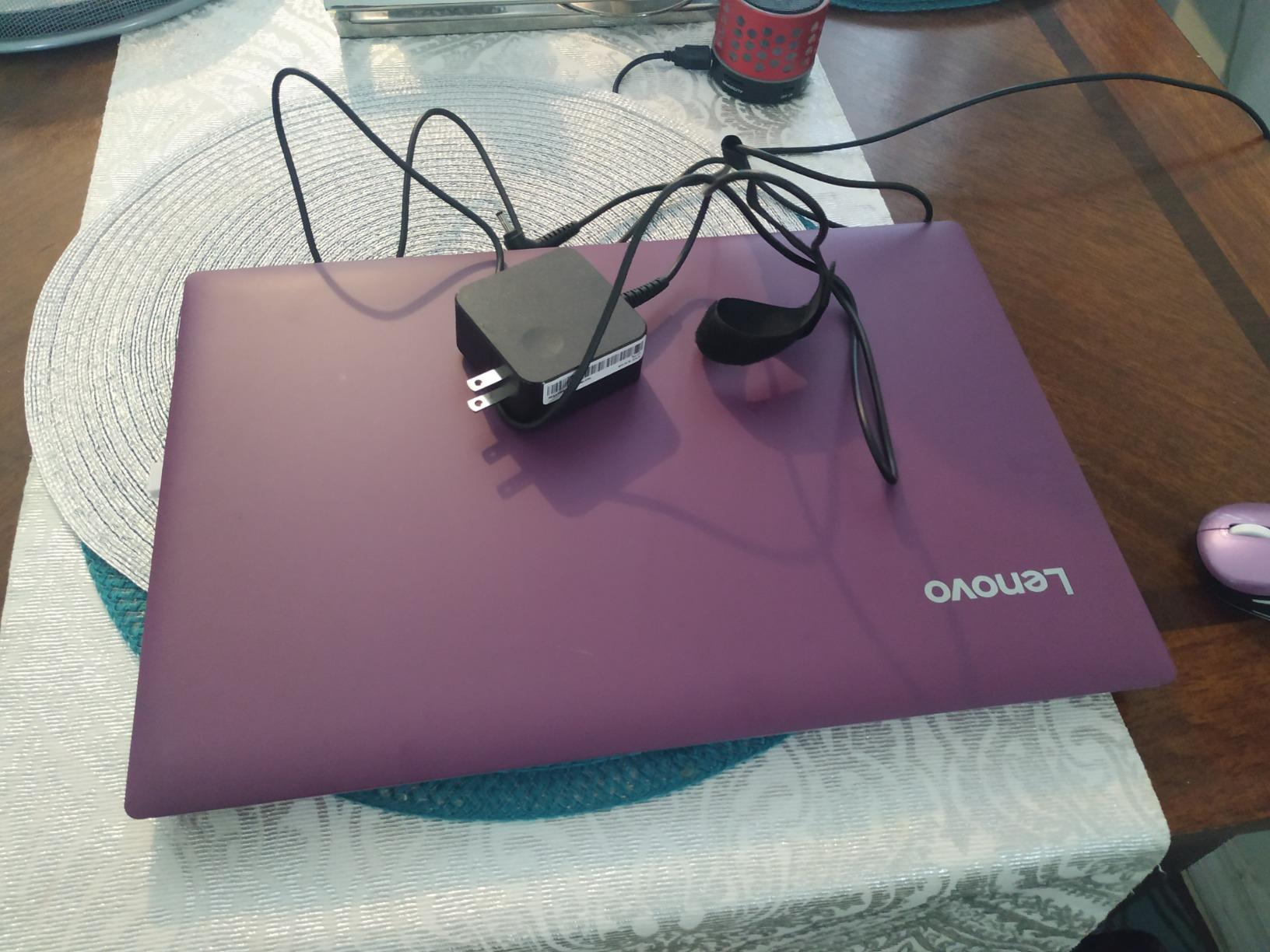 IdeaPad 1 Celeron customer photo 1