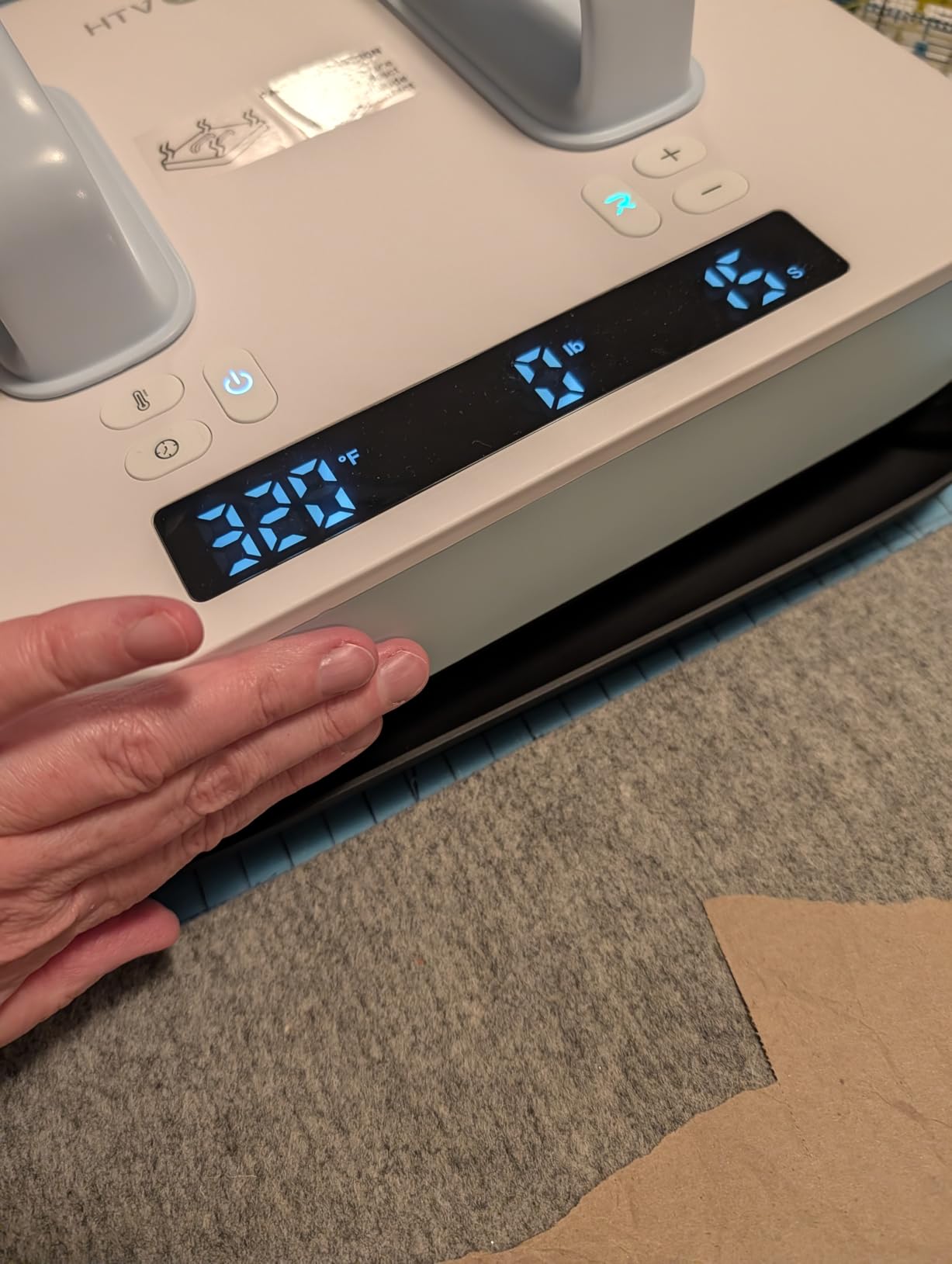 HTVRONT 3 in 1 Auto Heat Press Machine with Adjustable Pressure, 12X10 customer photo 1