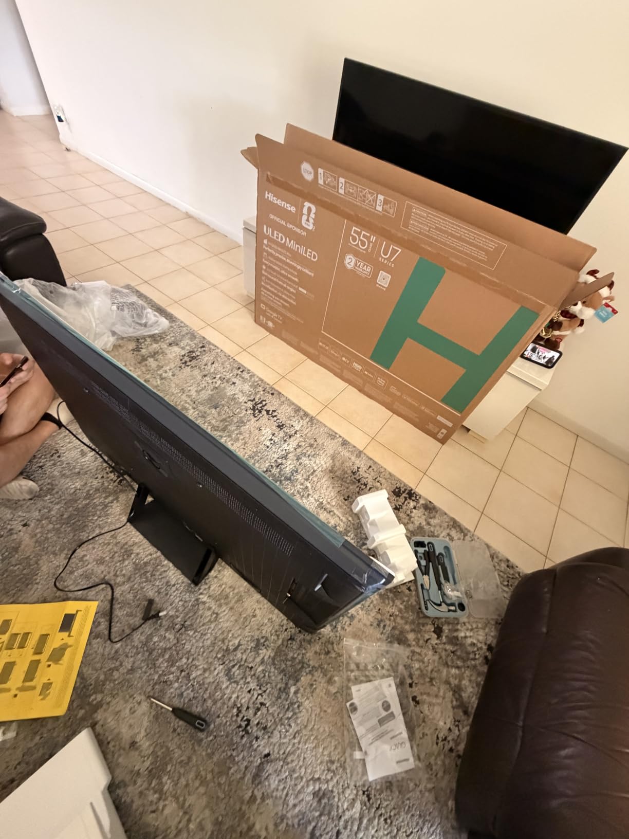 Hisense 85U7SG customer photo 2