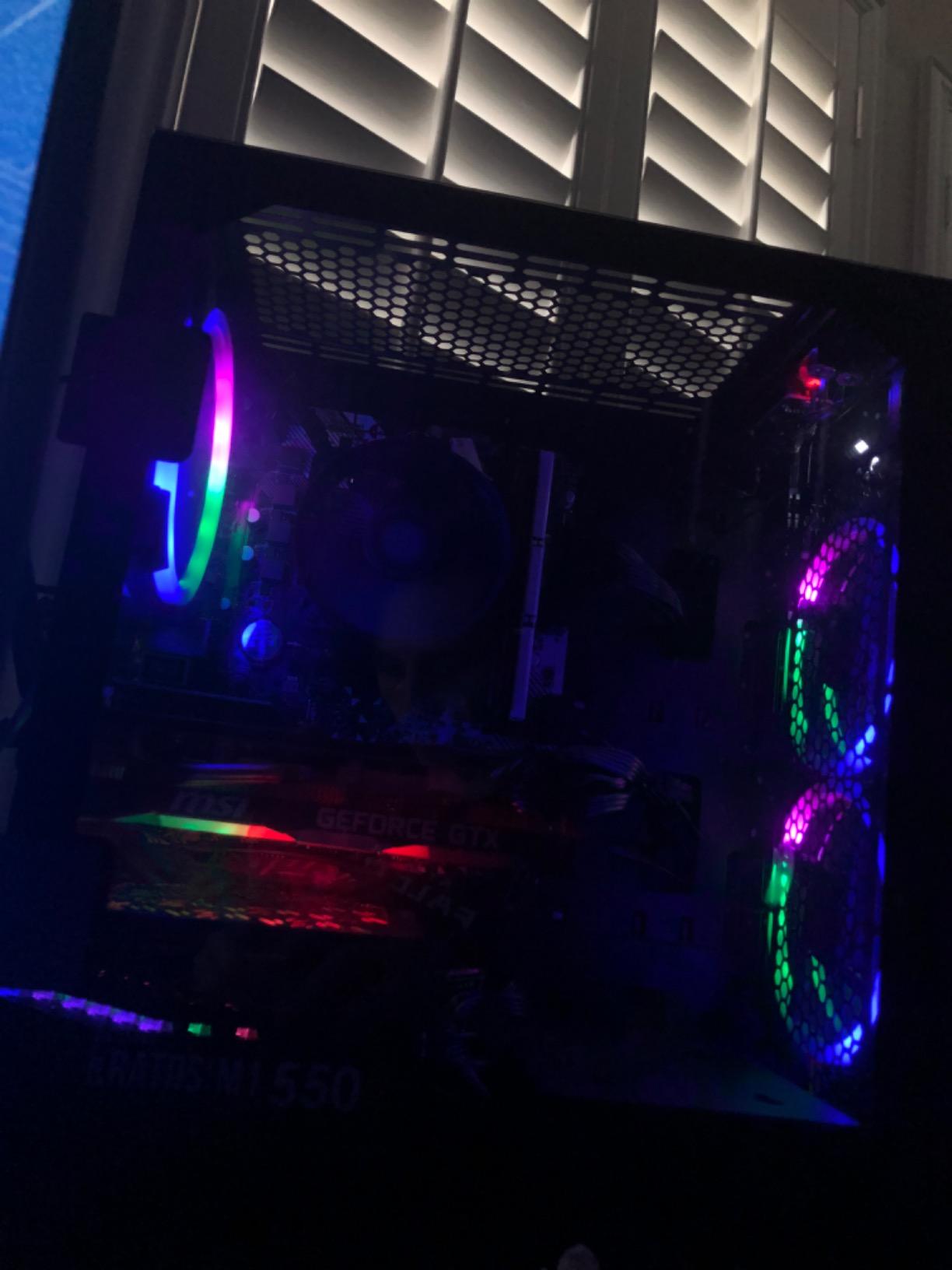 Skytech Azure 9850X3D customer photo 1