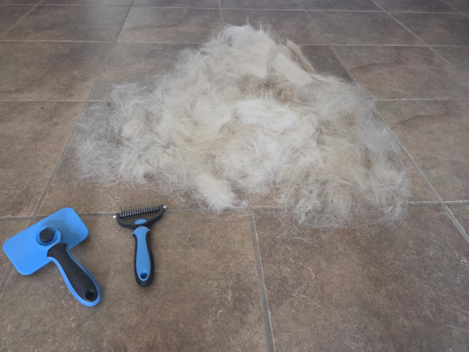 Professional 3PCS Self Cleaning Slicker Brush & Pet Grooming Rake & Flea Comb for Dogs,Cats and Horses | Double-Sided Dematting Comb & Skin Friendly Deshedding Grooming Tool | Pet Supplies (Blue) customer photo 2