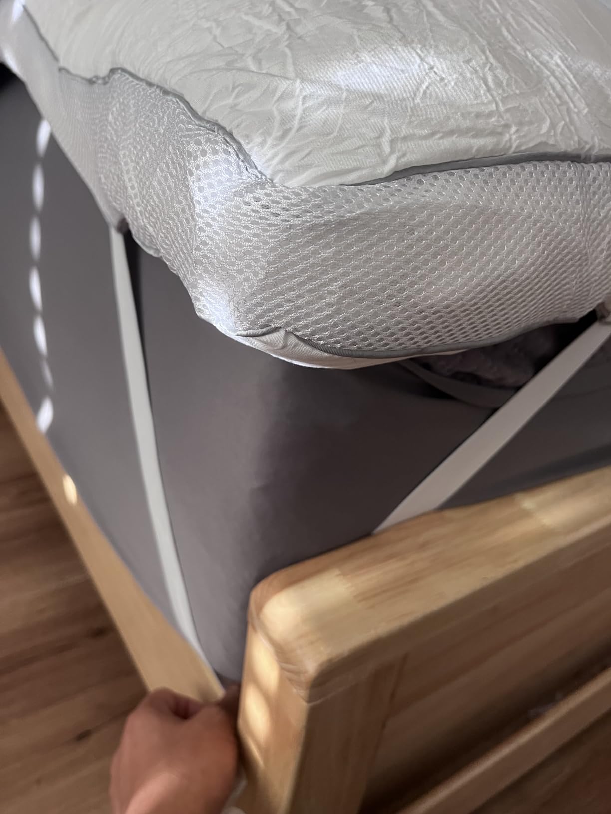 DOWNCOOL 5 Inch Cooling Queen Mattress Topper, Bamboo Viscose Air Layer | Ultra Soft Pillow Top Mattress Pad, 21