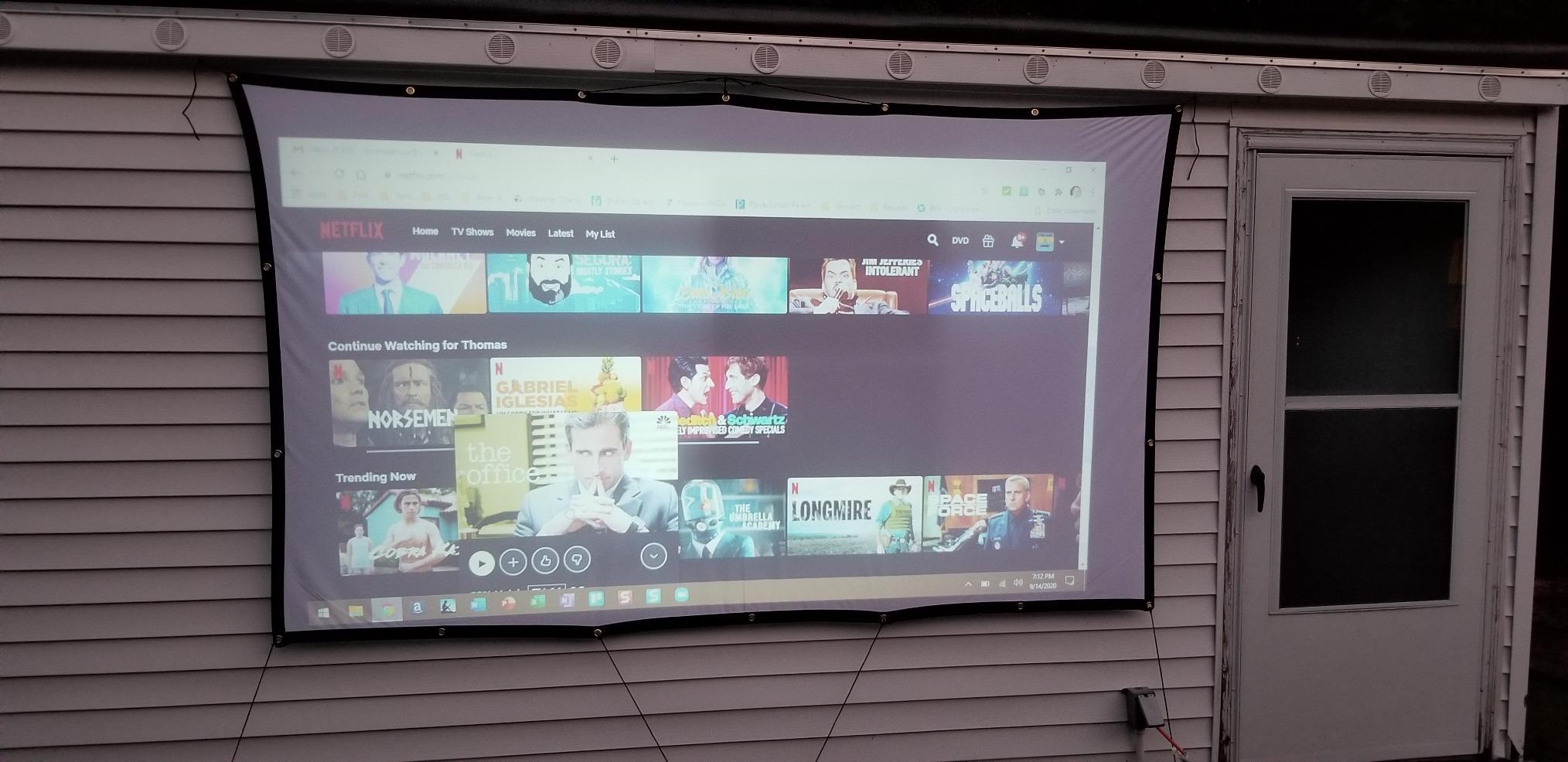 GOODEE Mini Projector [Official Licensed Google TV] Built-in Apps customer photo 1